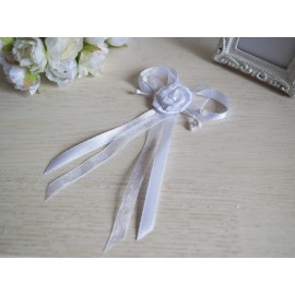 Ніжна гостьова бутоньєрка "Satin Rose" Yanovska Wedding